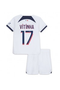 Paris Saint-Germain Vitinha Ferreira #17 Jalkapallovaatteet Lasten Vieraspeliasu 2023-24 Lyhythihainen (+ Lyhyet housut)